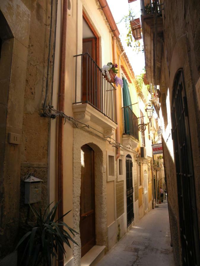 Al Blu Ortigia Apartments Syracuse Exteriér fotografie